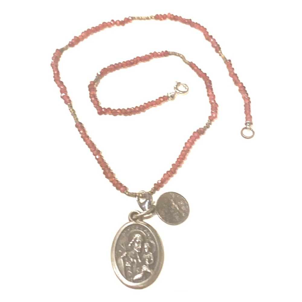Beautiful faceted garnet necklace✝️